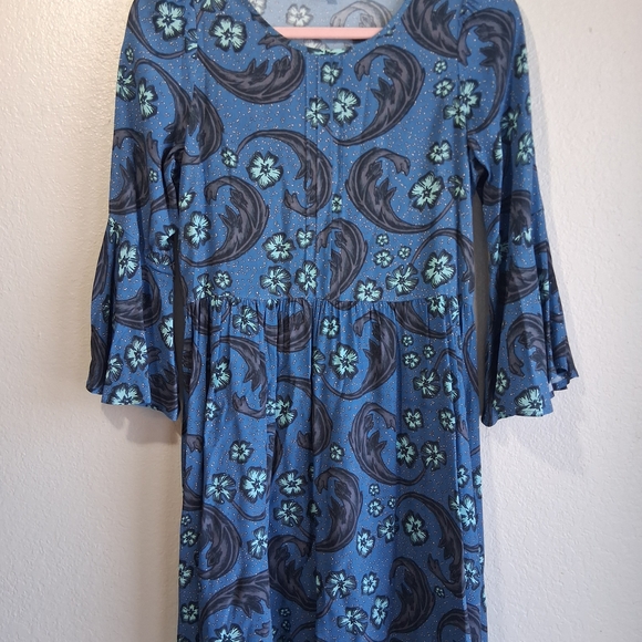 ๐ EUC For Love And Lemons Blue Paisley Bell Sleeve Babydoll Mini Dress Sz S - Picture 3 of 8